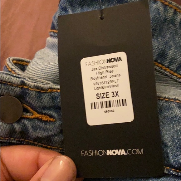 SOLD. - Picture 4 of 5